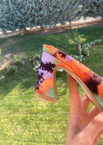 Diğer Tarz olmayı ve şık olmayı bir arada tutan model