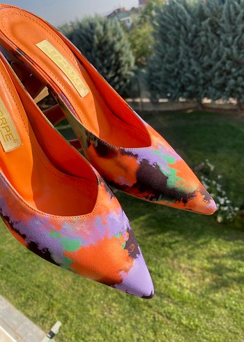 37 Beden çeşitli Renk Tarz olmayı ve şık olmayı bir arada tutan model