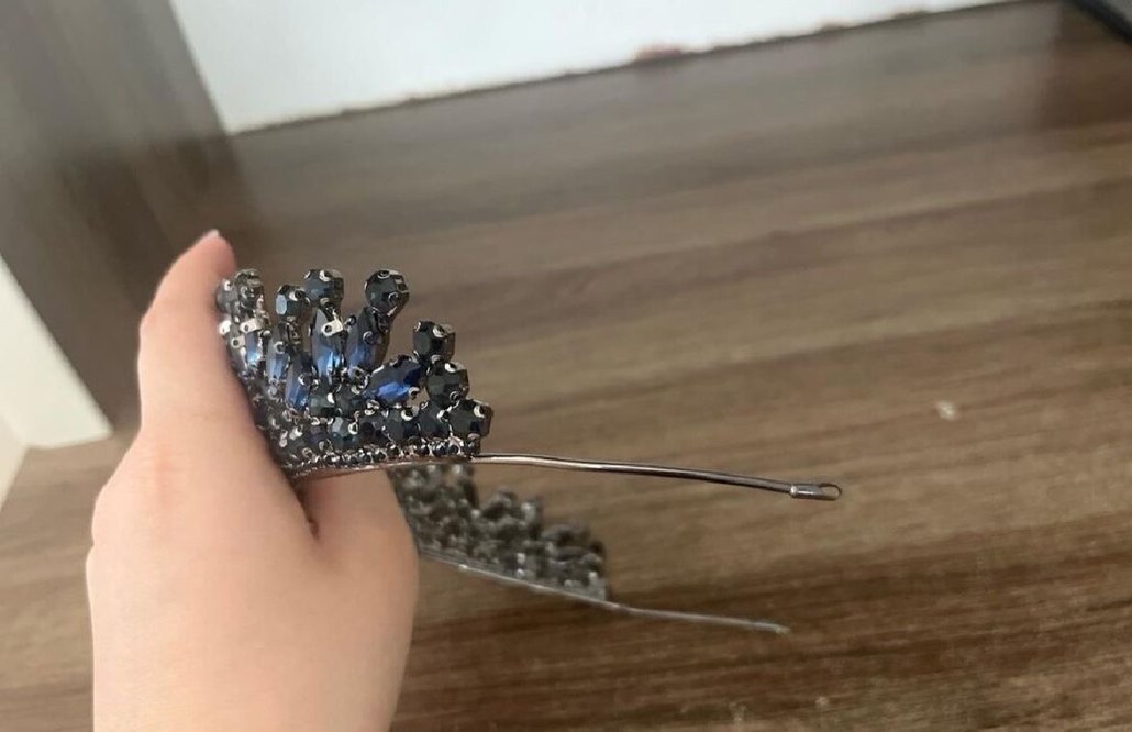 Koyu Mavi Taşlı Metal Taç - Görsel 4