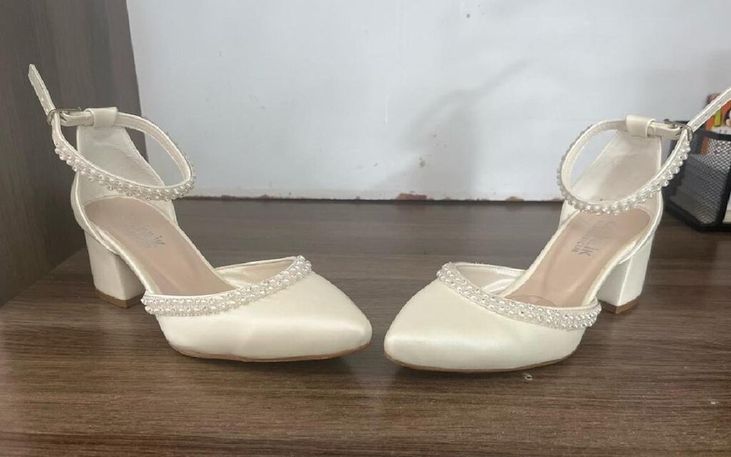 İnci Detaylı Beyaz Dolgu Topuklu Abiye Ayakkabı - Görsel 4