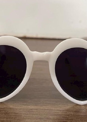 Çift Kalp Beyaz Parlak Gözlük - Görsel 2