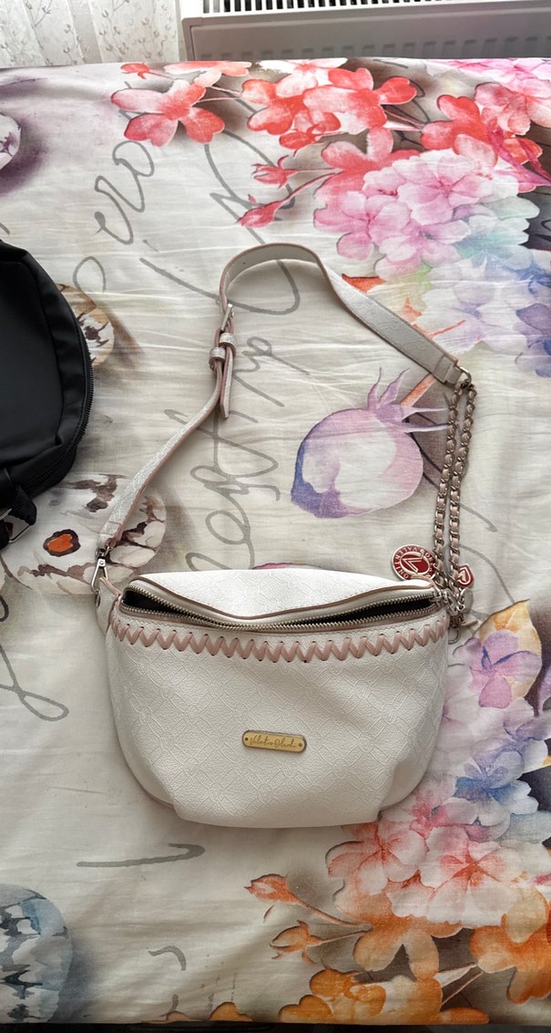 Beyaz Nakışlı Deri Kadın Çanta - Görsel 2