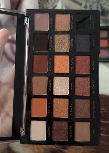 Koyu Kahverengi Göz Farı Paletleri - Görsel 3