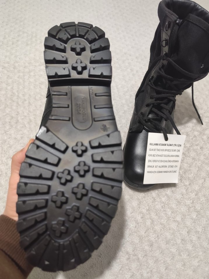 Siyah Kamuflaj Desenli Erkek Bot YDS marka - Görsel 3