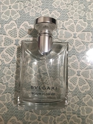 Boş parfüm şişesi bvlgari