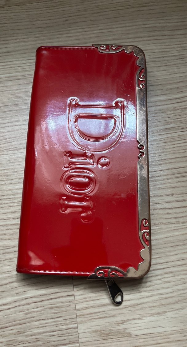 Kırmızı Parlak Deri Kadın Cüzdan - Görsel 2