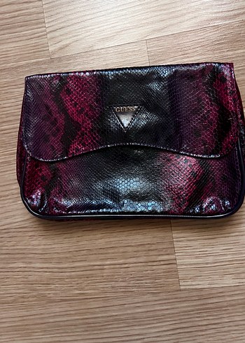 Guess Yilan Desenli Clucth Sik Canta