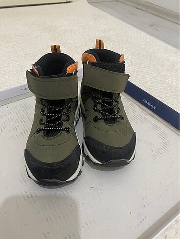 LC Waikiki LCW ERKEK BEBEK BOT