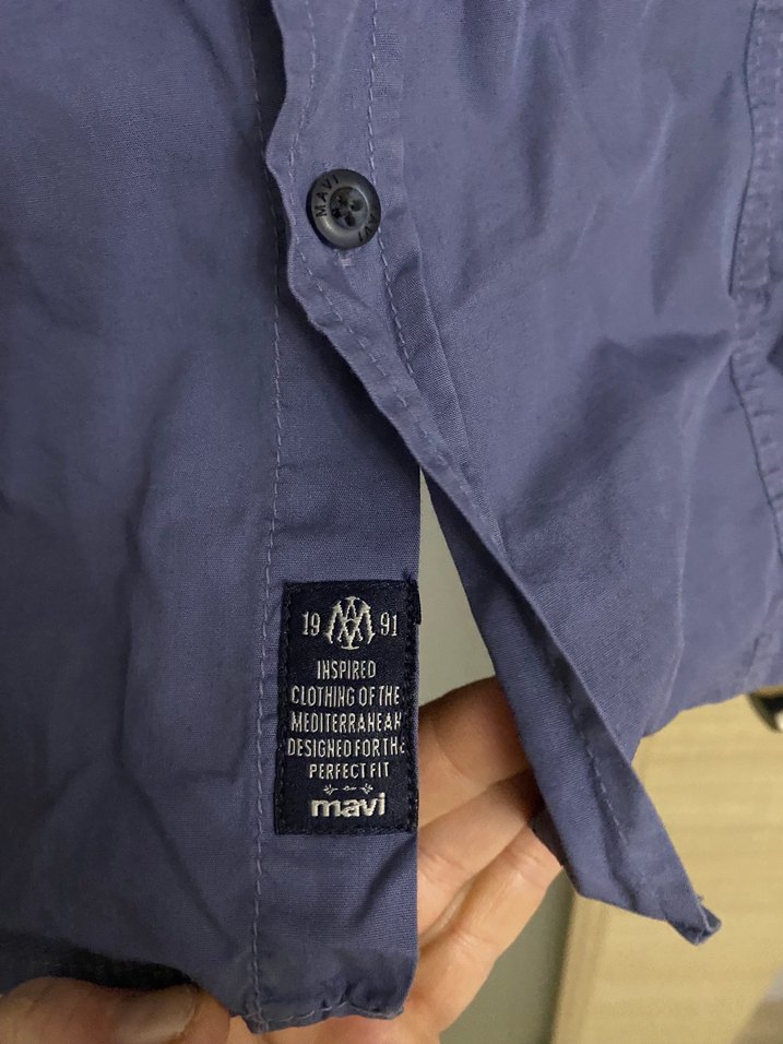 Düğmeli Uzun Kollu Mavi Erkek Gömlek - Görsel 5