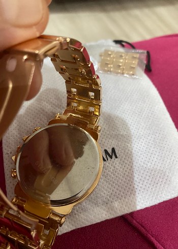 Altın Renkli Kadın Saat PADAM - Görsel 6