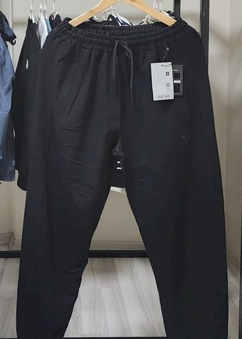 Siyah Rahat Kesim Erkek Spor Pantolon