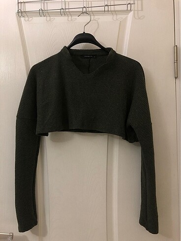 Trendyol Crop Kazak