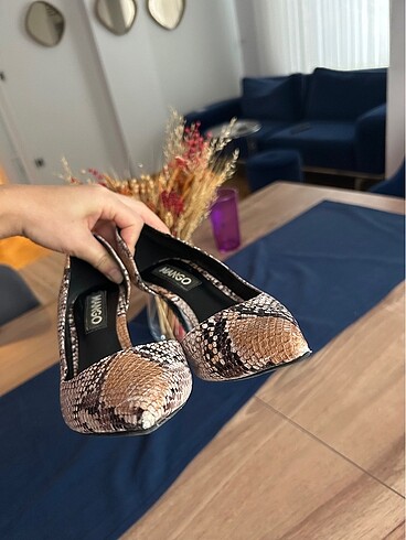 Mango Mango Yılan Derisi Stiletto