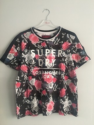 Superdry tshirt