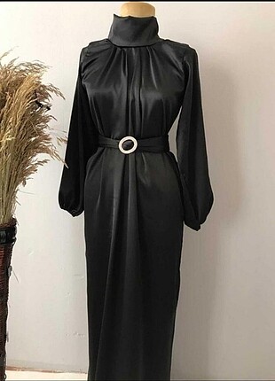 40 Beden siyah Renk Siyah Tesettür saten elbise
