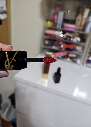 YSL The Inks Vinyl Cream 416 Chili Ruj - Görsel 3