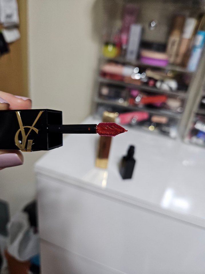 YSL The Inks Vinyl Cream 416 Chili Ruj - Görsel 3