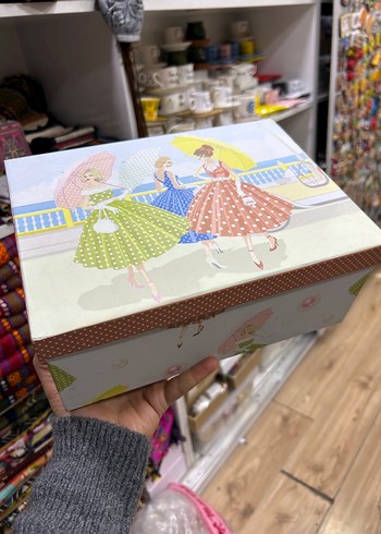 Vintage Baskı Hediye Kutusu - Görsel 2