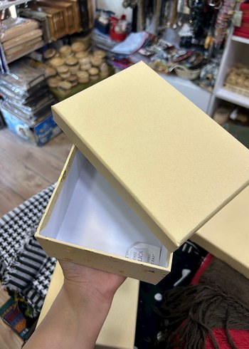 Yaldızlı Hediye Kutusu - Görsel 2