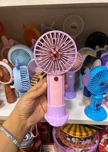 Pembe El Vantilatörü