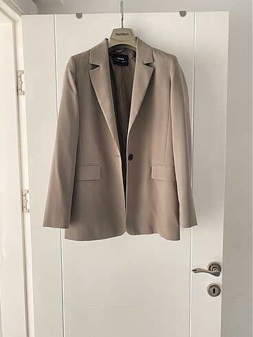 PULL AND BEAR BLAZER CEKET