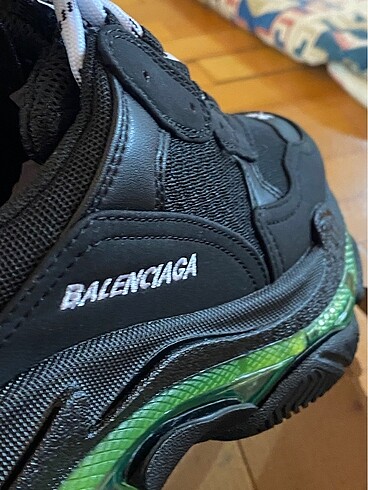 38 Beden balenciaga