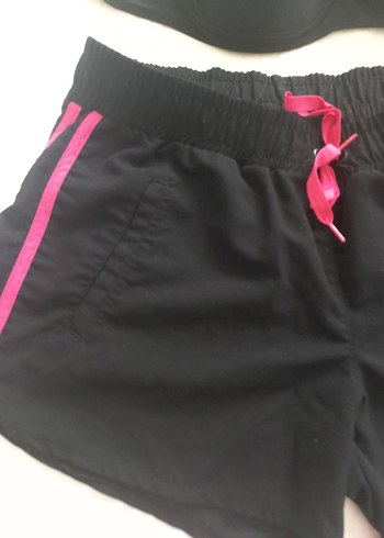 Pembe Detaylı Siyah Deniz Şortu - Görsel 7