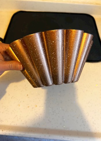 Parlak Kahverengi Çiçek Kek Kalıbı - Görsel 2