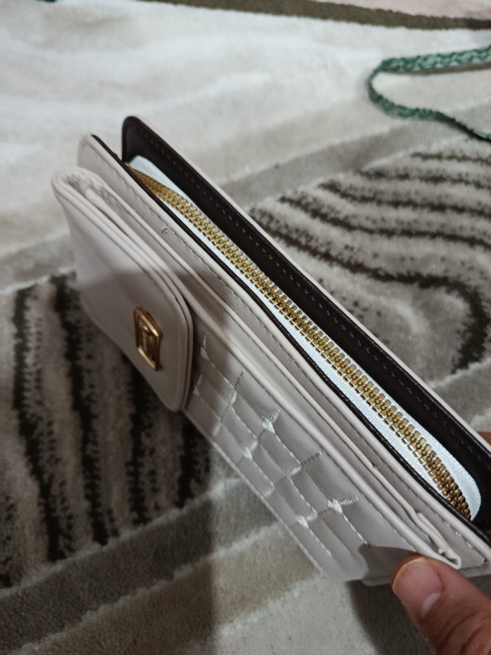 Beyaz Deri Kadın Çapraz Çanta - Görsel 2