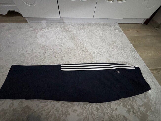 Adidas orijinal eşofman altı - Görsel 8