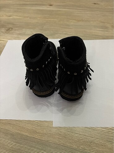 ÇOCUK BOTU 26 Numara orta pedik - Görsel 3