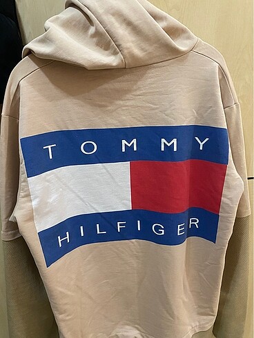 m Beden Tommy Sweat