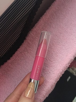 clinique nemlendirici balm 