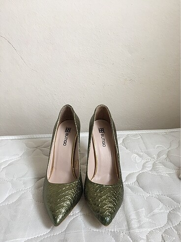 Zara Topuklu ayakkabı