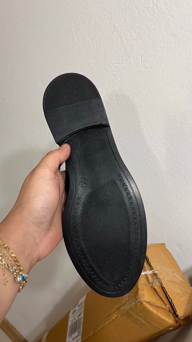 Siyah Deri Tokalı Kadın Loafer - Görsel 4