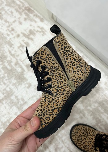 Leopar Desenli Kız Botu, Kürklü, Sokak Stili - Görsel 5