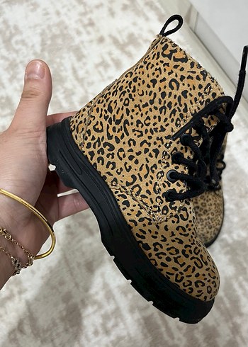 Leopar Desenli Kız Botu, Kürklü, Sokak Stili - Görsel 2