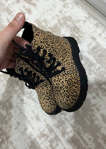Leopar Desenli Kız Botu, Kürklü, Sokak Stili - Görsel 4