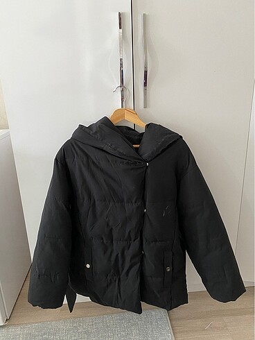 Siyah bershka mont