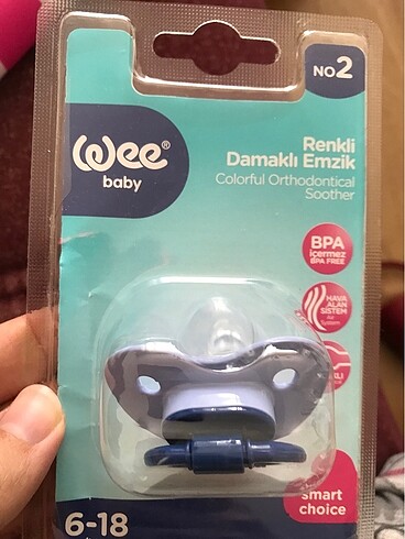 Wee baby renkli damaklı emzik