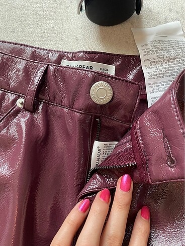 34 Beden bordo Renk pull and bear rugan pantolon
