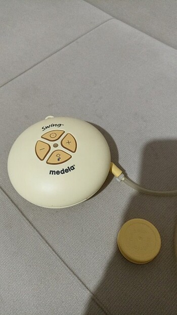 Süt sağma makinesi. Medela marka - Görsel 2