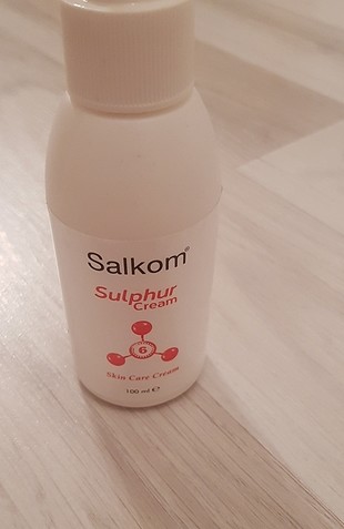 salkom beyazlatıcı krem