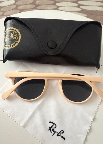 Bej Ray-Ban Kadın Güneş Gözlüğü - Görsel 2