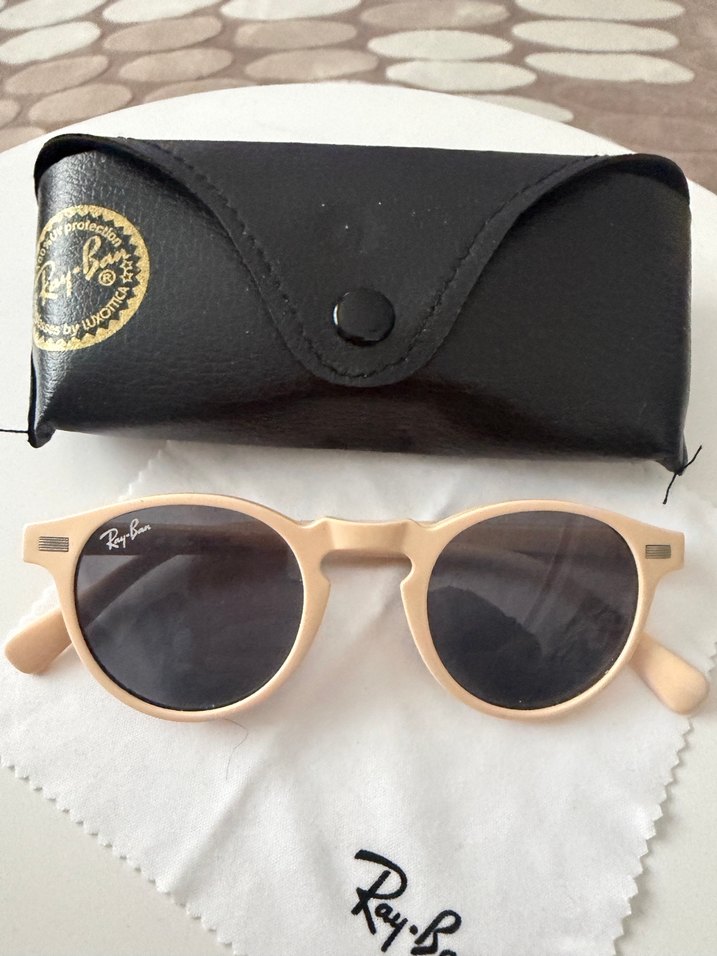 Bej Ray-Ban Kadın Güneş Gözlüğü - Görsel 3