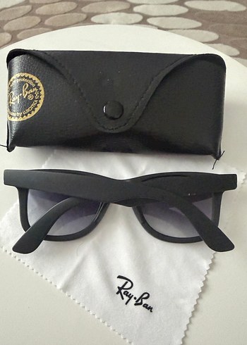 Ray-Ban Siyah Klasik Kadın Güneş Gözlüğü - Görsel 2