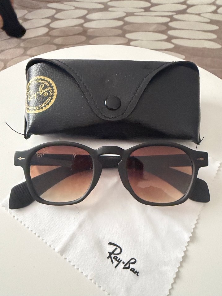 Ray-Ban kahve Tokalı Kadın Güneş Gözlüğü - Görsel 2