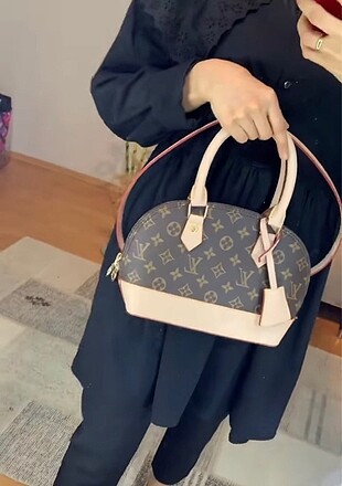 Lv d model çanta