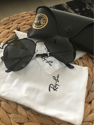 Rayban polarize cam siyah damla güneş gözlüğü