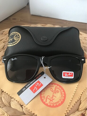 Ray Ban Rayban siyah parlak walferer güneş gözlüğü